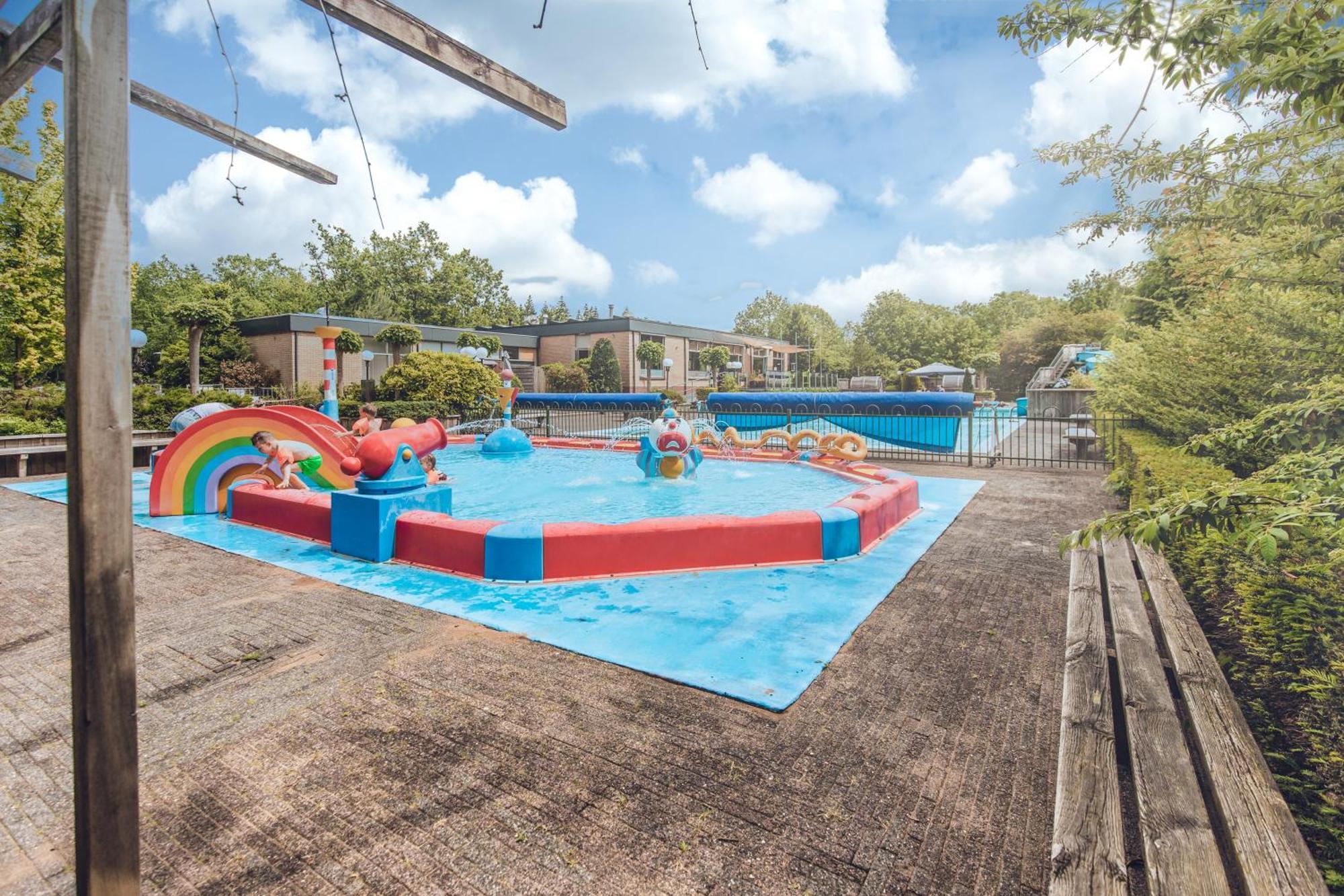Veluwepark De Bosgraaf | Comfort Met Hottub Lieren Esterno foto
