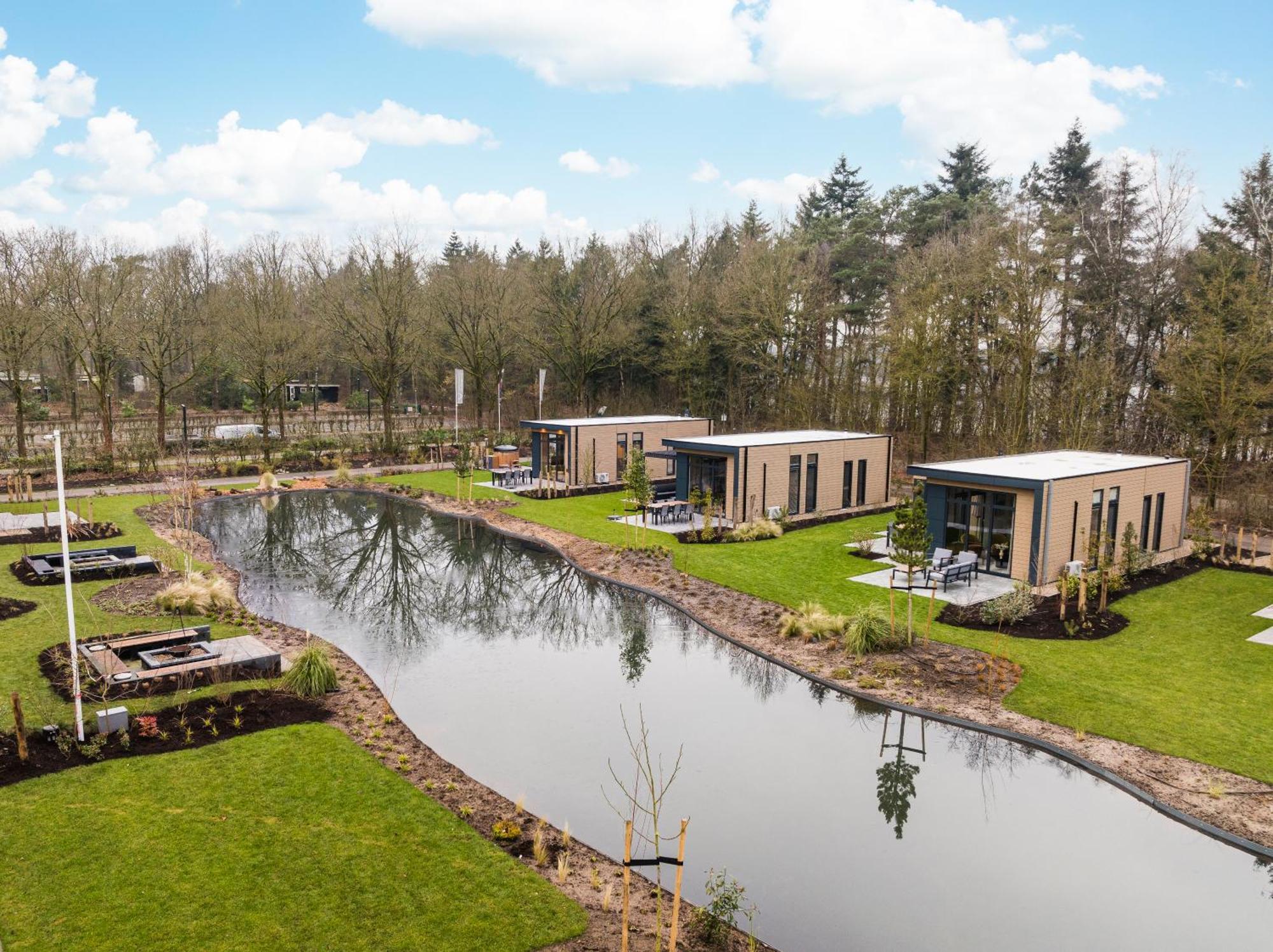 Veluwepark De Bosgraaf | Comfort Met Hottub Lieren Esterno foto