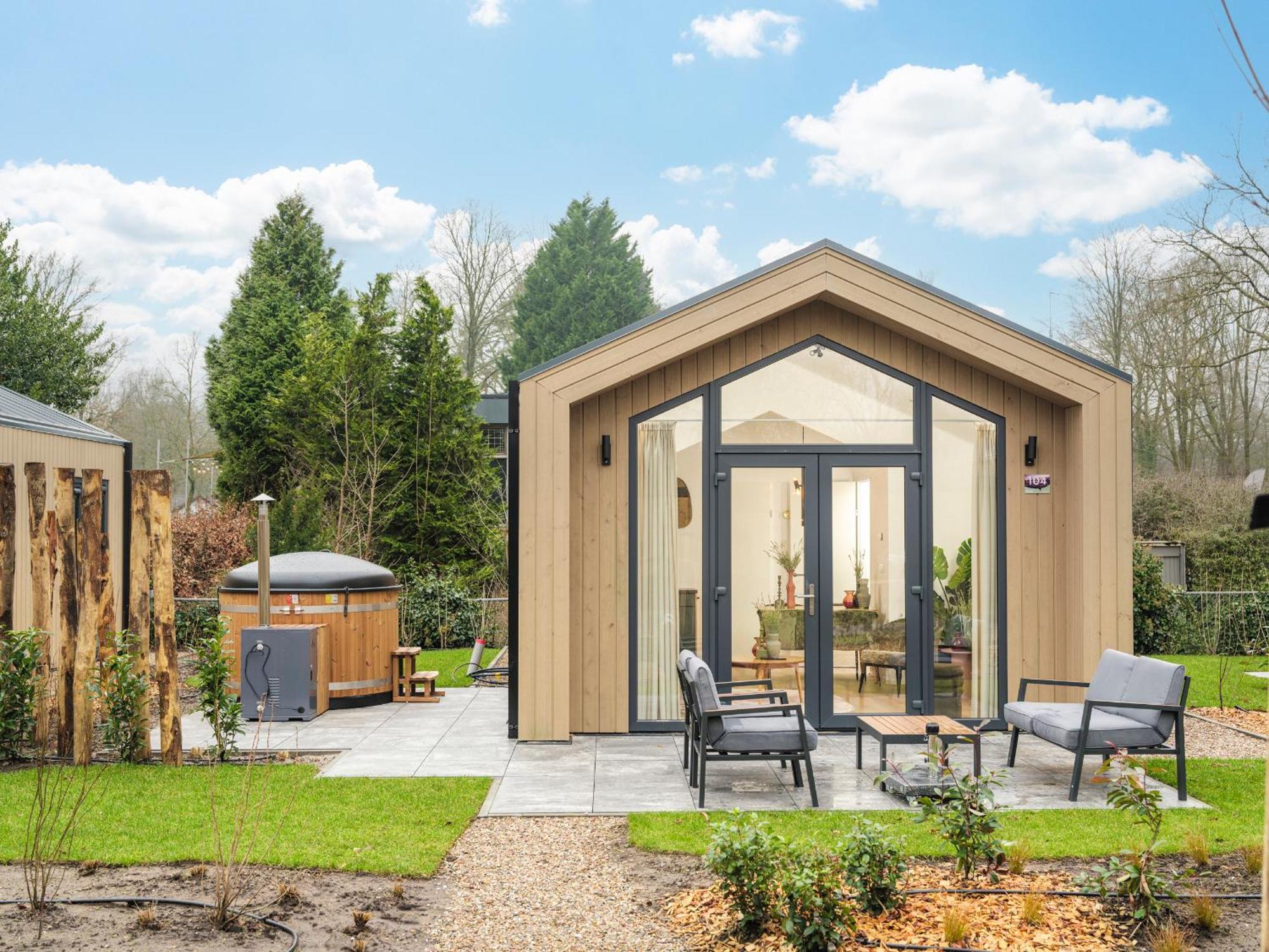 Veluwepark De Bosgraaf | Comfort Met Hottub Lieren Esterno foto