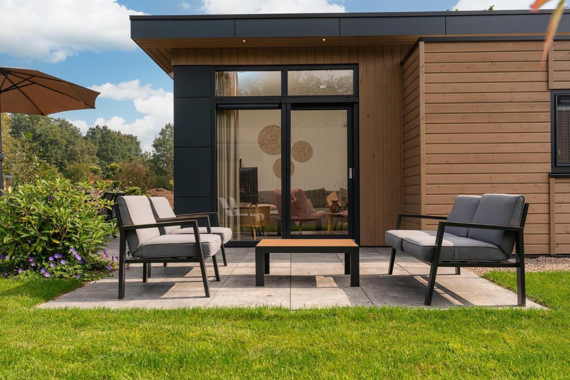 Veluwepark De Bosgraaf | Comfort Met Hottub Lieren Esterno foto