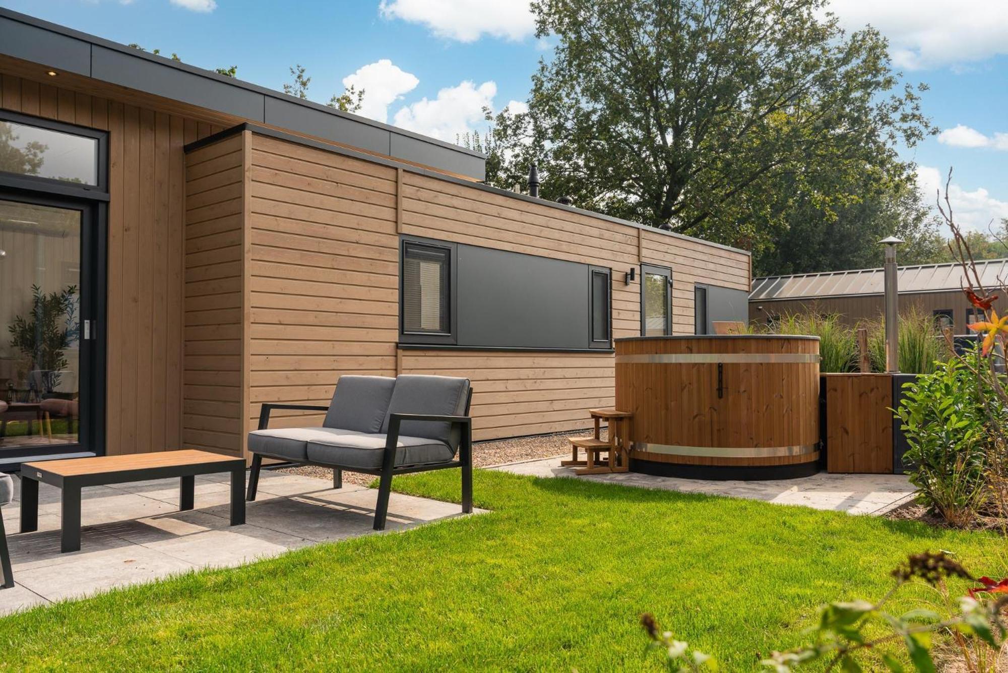 Veluwepark De Bosgraaf | Comfort Met Hottub Lieren Camera foto