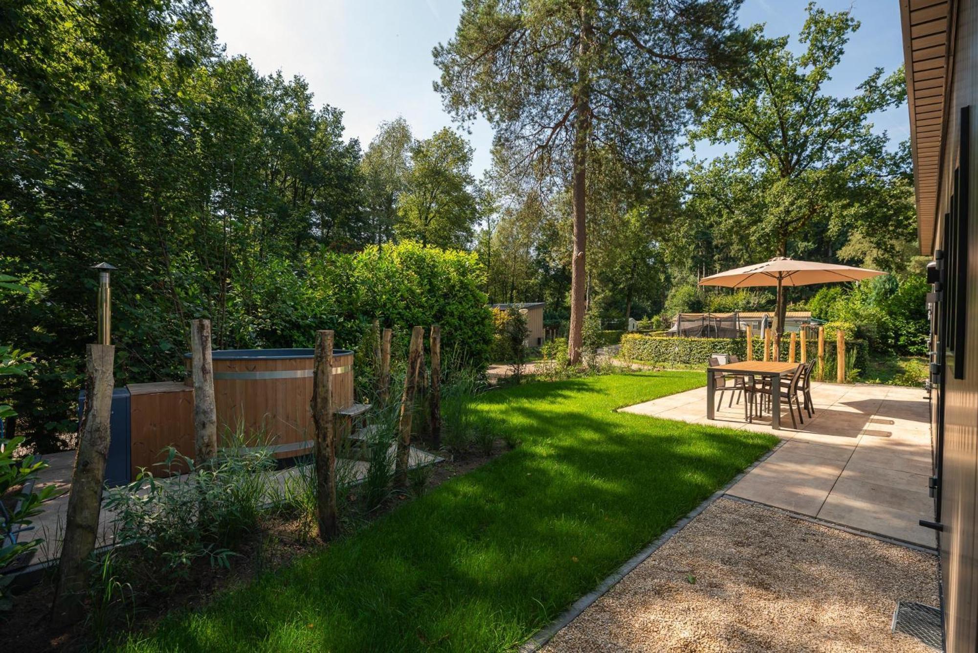 Veluwepark De Bosgraaf | Comfort Met Hottub Lieren Camera foto